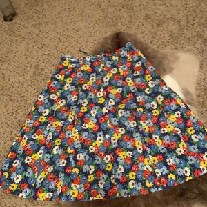 Vintage floral skirt with bright colors size‎ 12